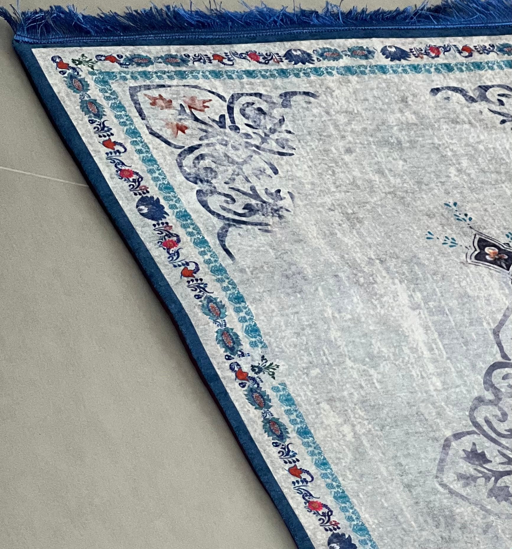 سجادة صلاة تاج