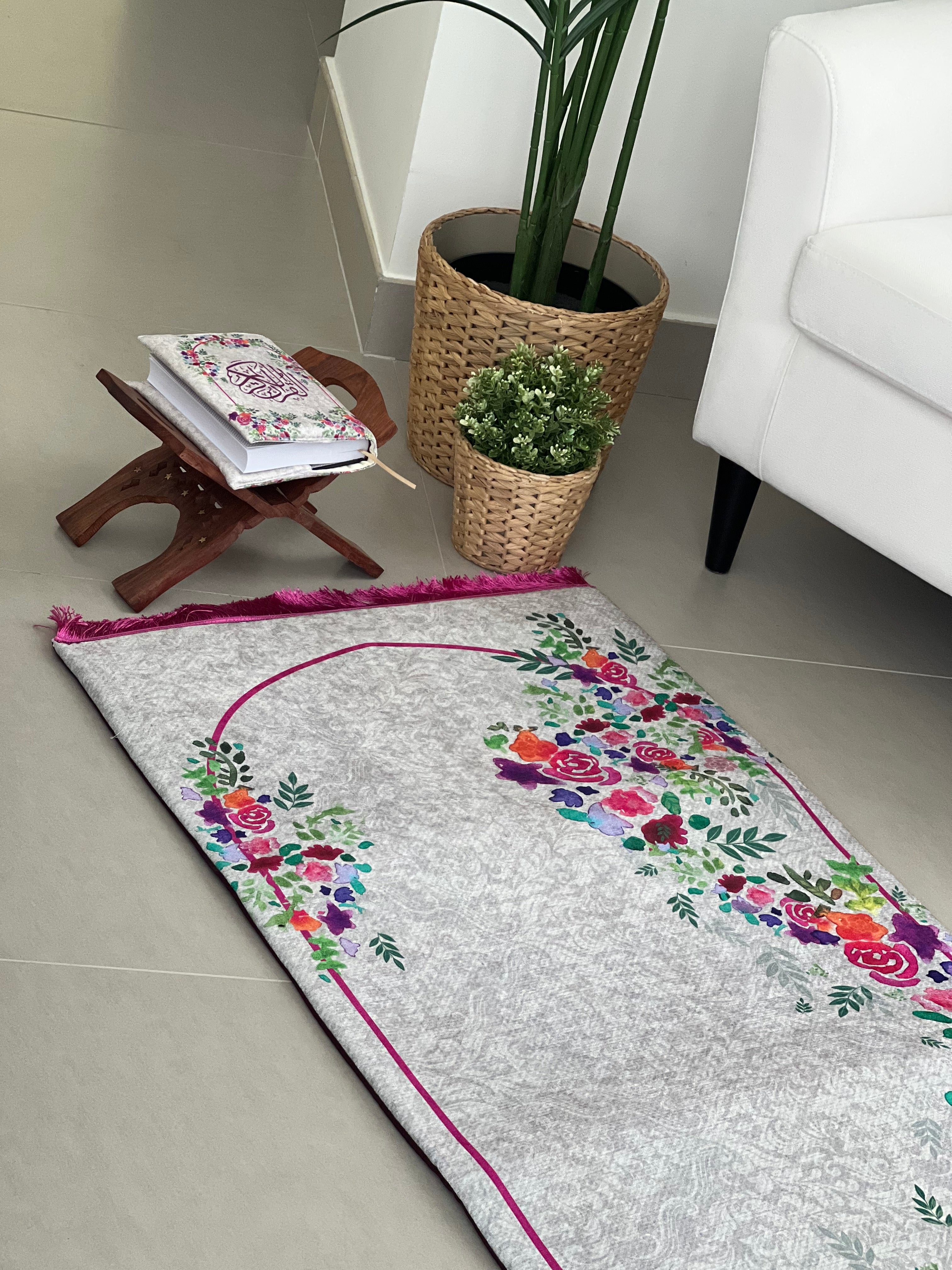 سجادة صلاة الورود الناعمة