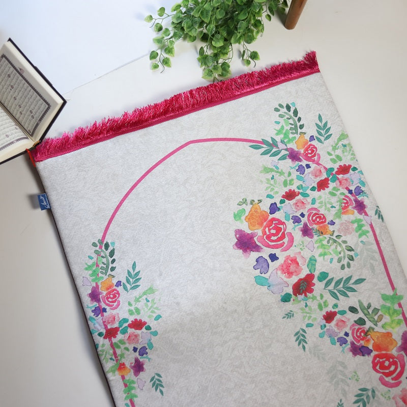 سجادة صلاة الورود الناعمة