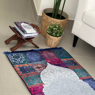 Shahrazad Prayer Carpet
